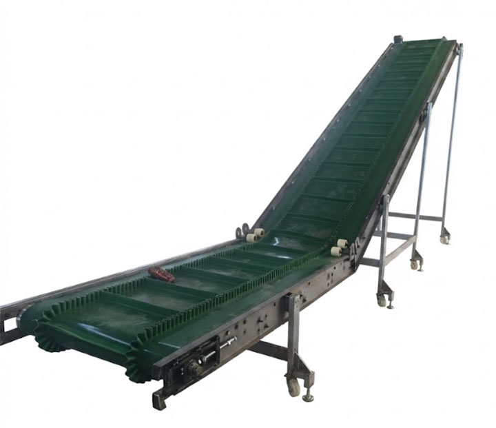 Heavy duty industrial inclined stainless steel belt conveyor for production lines